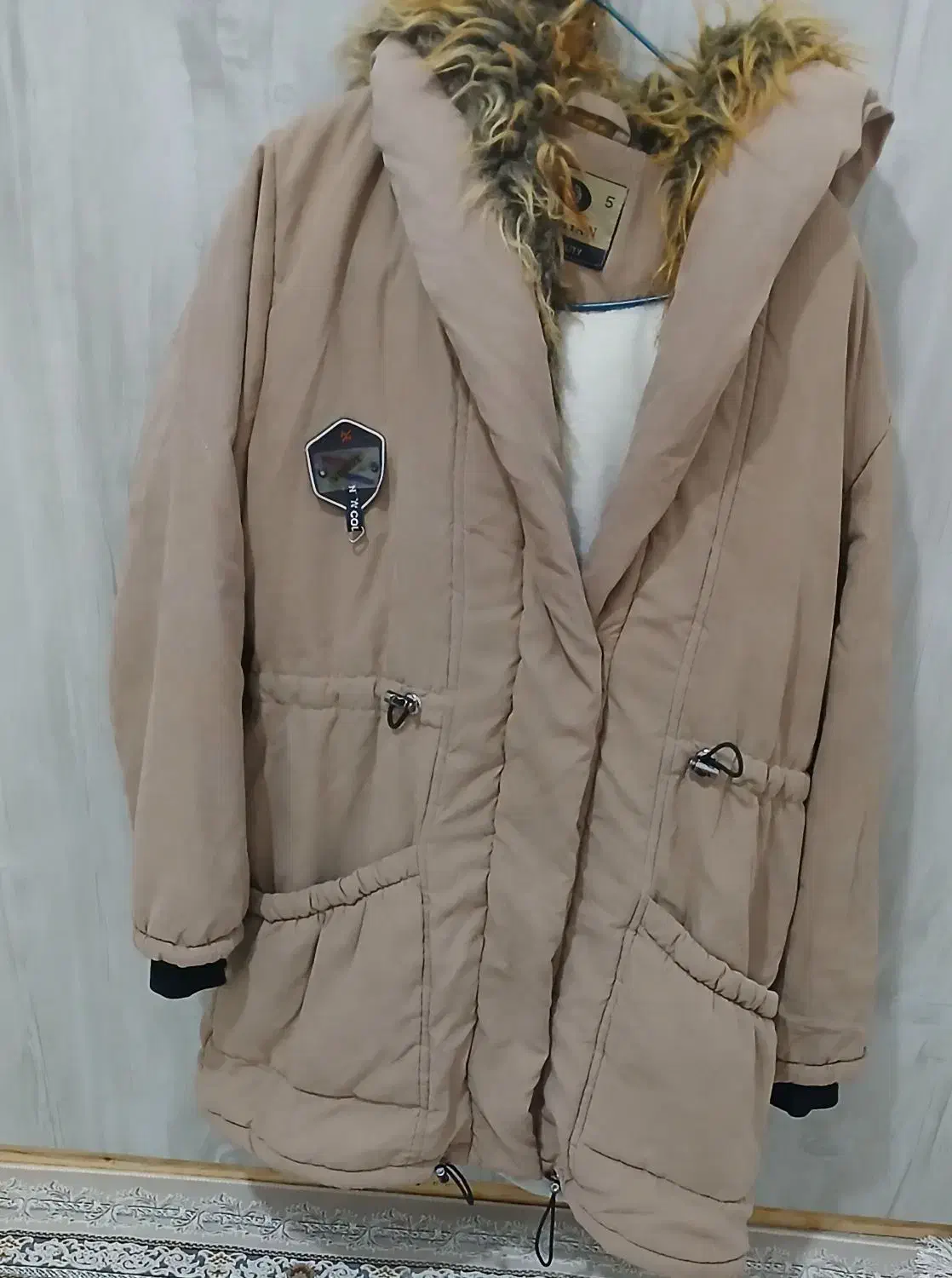 لباس زنانه|لباس|ساوه, |دیوار