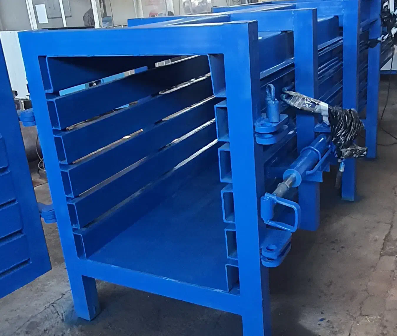 ساخت دستگاه پرس کارتون شرکتی|ماشینآلات صنعتی|کرمان, |دیوار