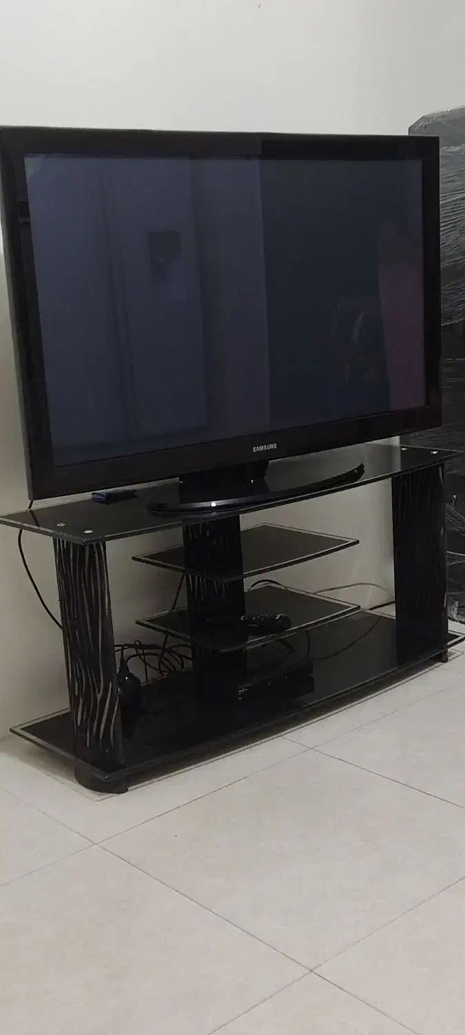وسایل خونه|میز تلویزیون|مشهد, امیریه|دیوار