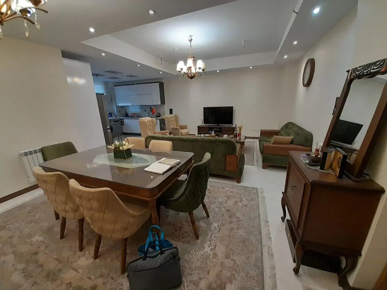 آپارتمان ۹۰ متر  ط سوم    رهن کامل|اجارهٔ آپارتمان|تهران, ابوذر|دیوار