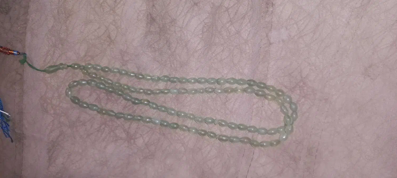 تسبیح شاه مقصود اصل افغان|کلکسیون اشیاء عتیقه|اردبیل, |دیوار