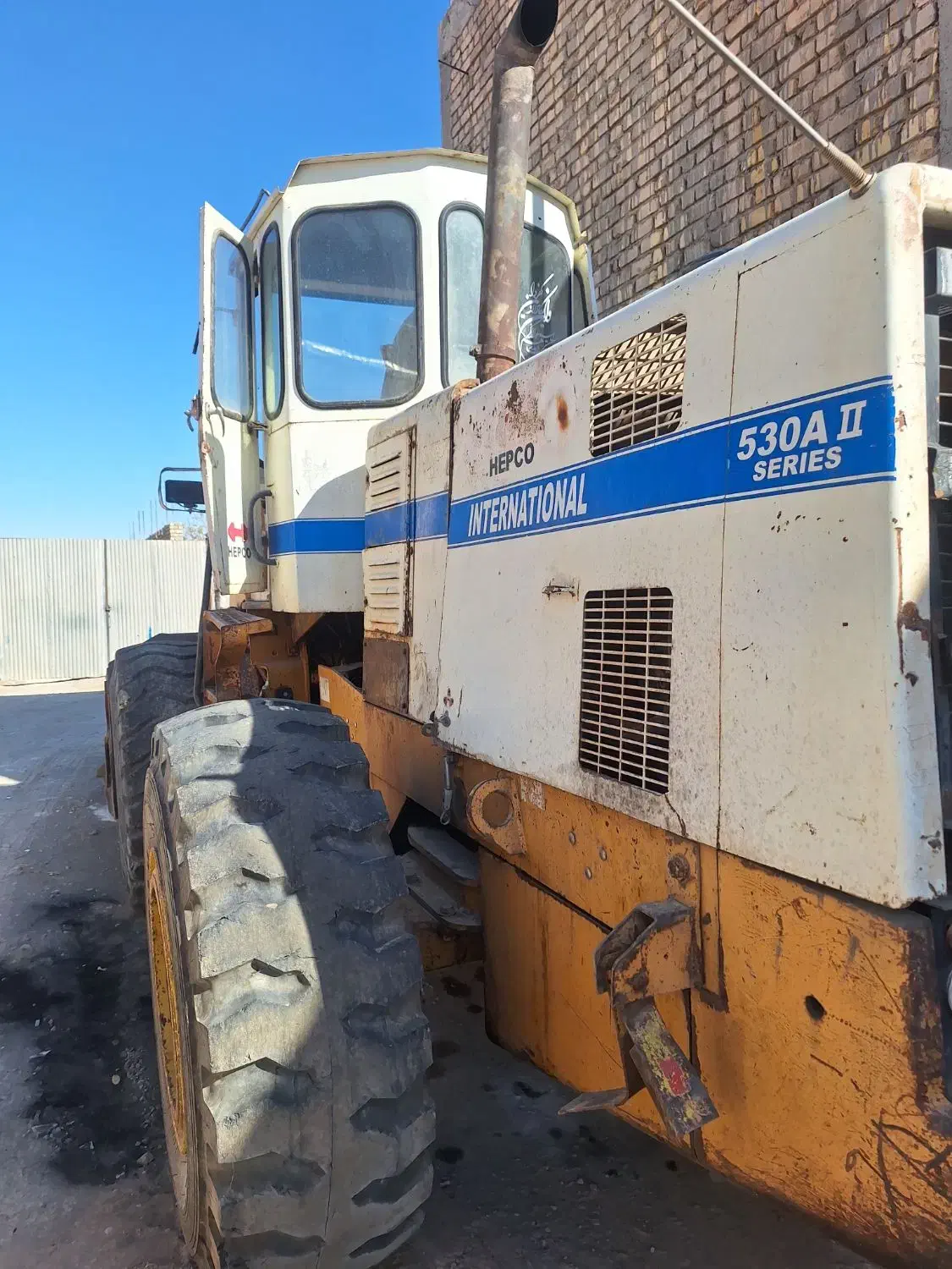 اجاره لودر|خودرو سنگین|کاشان, طاهرآباد|دیوار