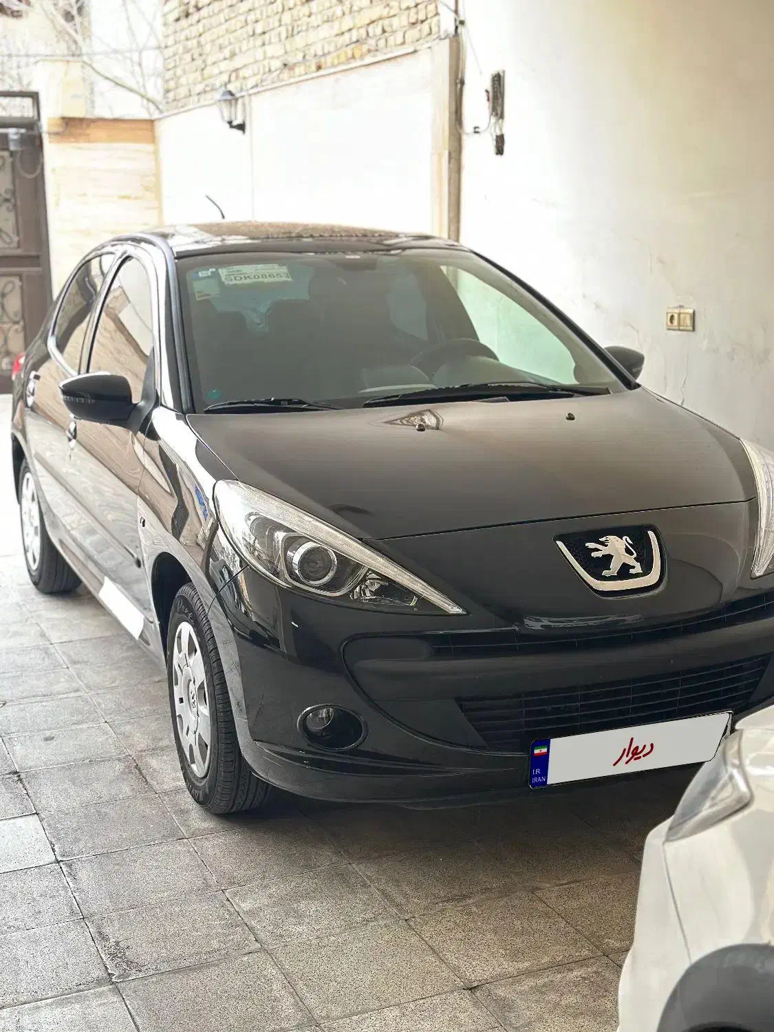 207 مدل ۴۰۴ پاناروما|خودرو سواری و وانت|مشهد, نیروی هوایی|دیوار