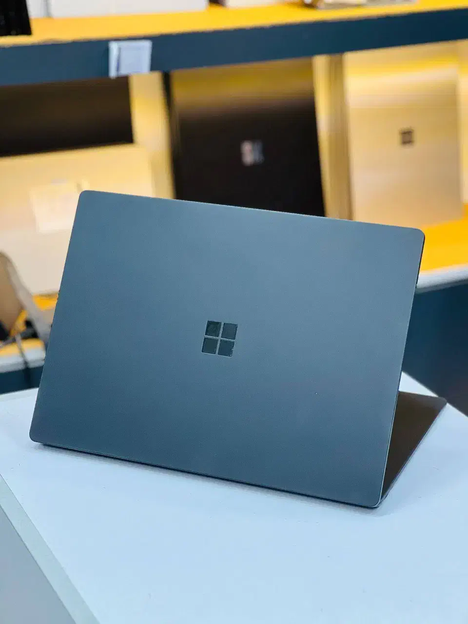 لپ تاپ surface laptop با رم ۳۲ و ۱۵ اینچ/سرفیس|رایانه همراه|گنبد کاووس, |دیوار