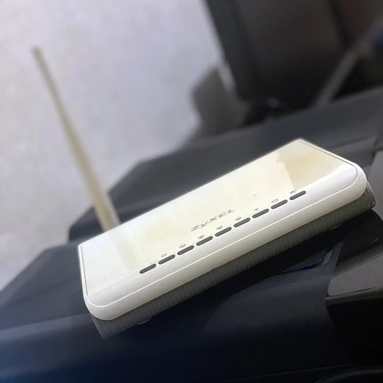 مودم زایکسل Zyxel P-660HW-T1V3|مودم و تجهیزات شبکه|تهران, پونک|دیوار