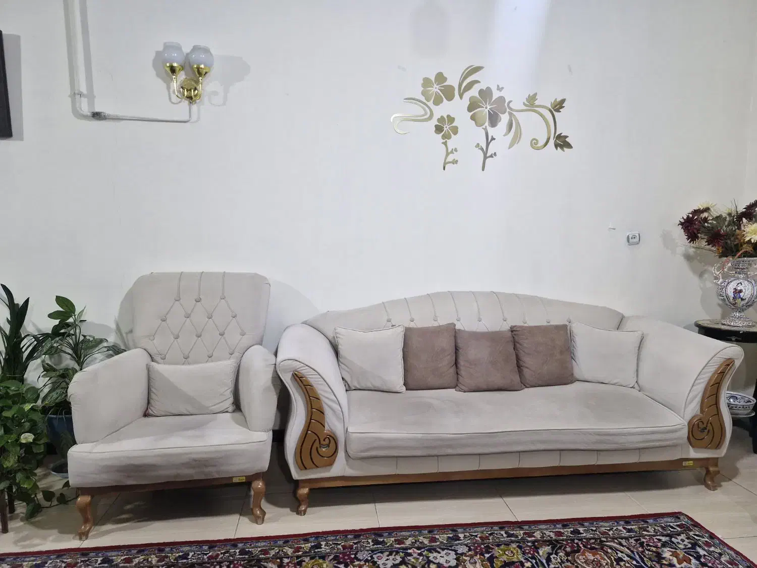 مبل راحتی 7نفره شرکتی بدونه هیچ آسیبی|مبلمان خانگی و میز عسلی|کرمانشاه, |دیوار