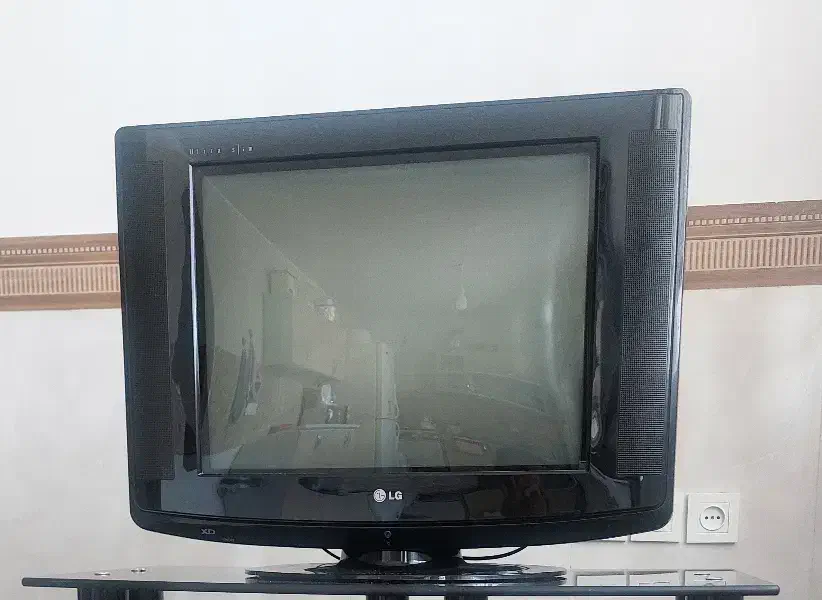 تلویزیون ال جی 21 اینج|تلویزیون و پروژکتور|نظرآباد, نظرآباد|دیوار