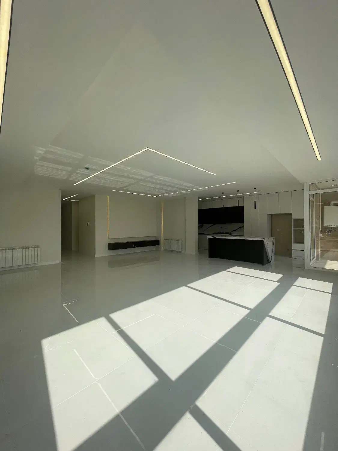 ۲۲۰ متر ویو دار تراس بزرگ ۲پارکینگ|فروش آپارتمان|لاهیجان, رجایی|دیوار