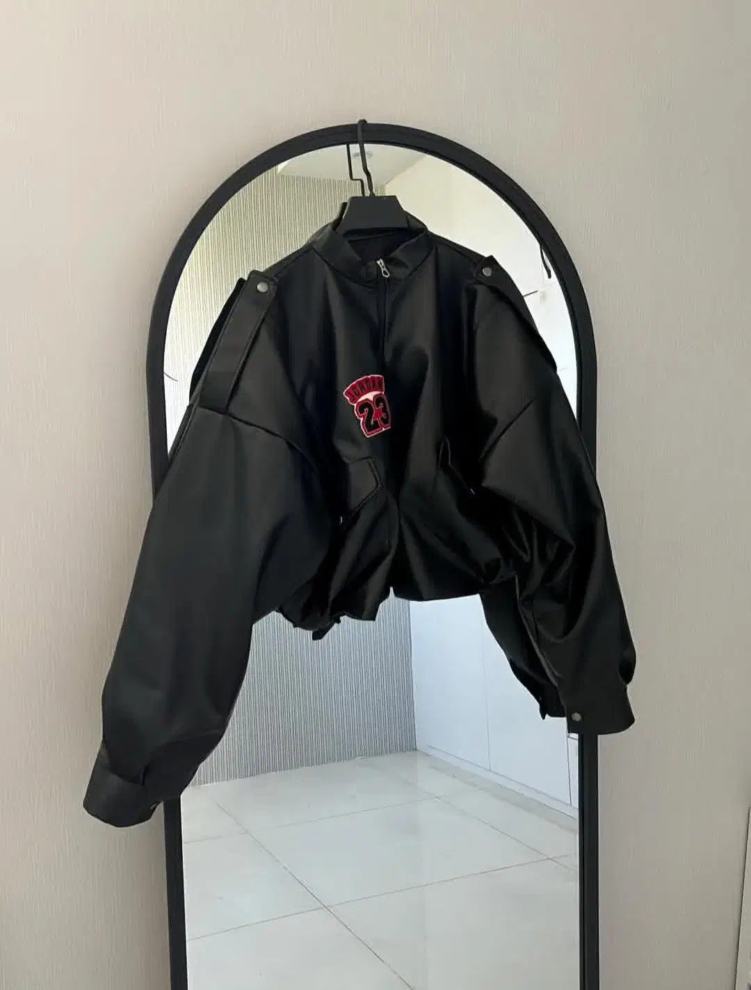 بامبر چرم دخترانه|لباس|ابهر, |دیوار