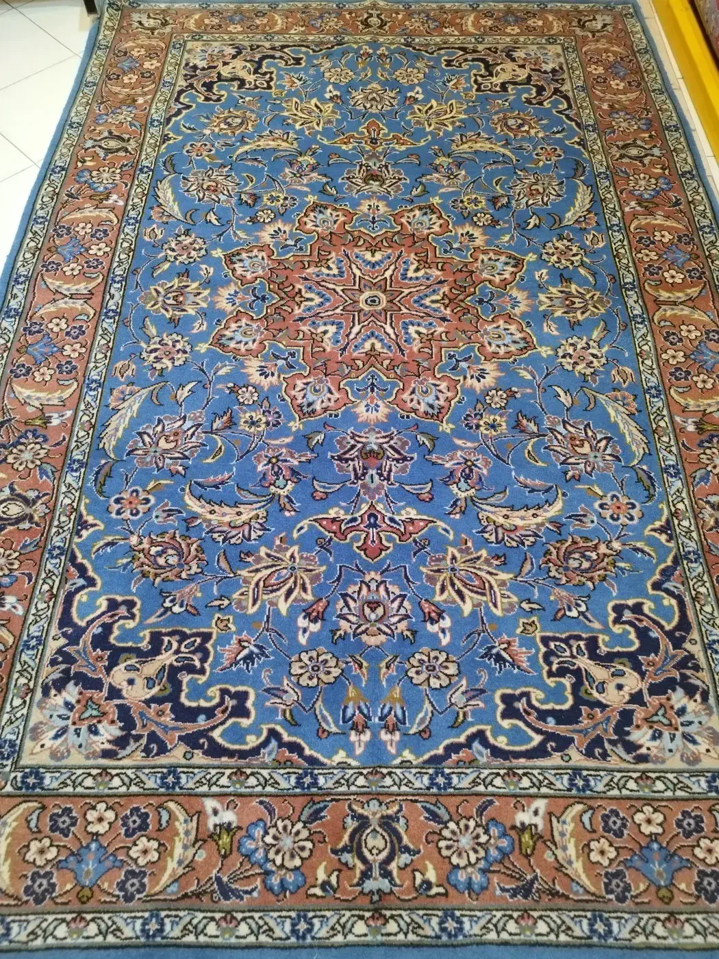 فرش دستباف قالیچه گلکار یزد|فرش|تهران, محمودیه|دیوار