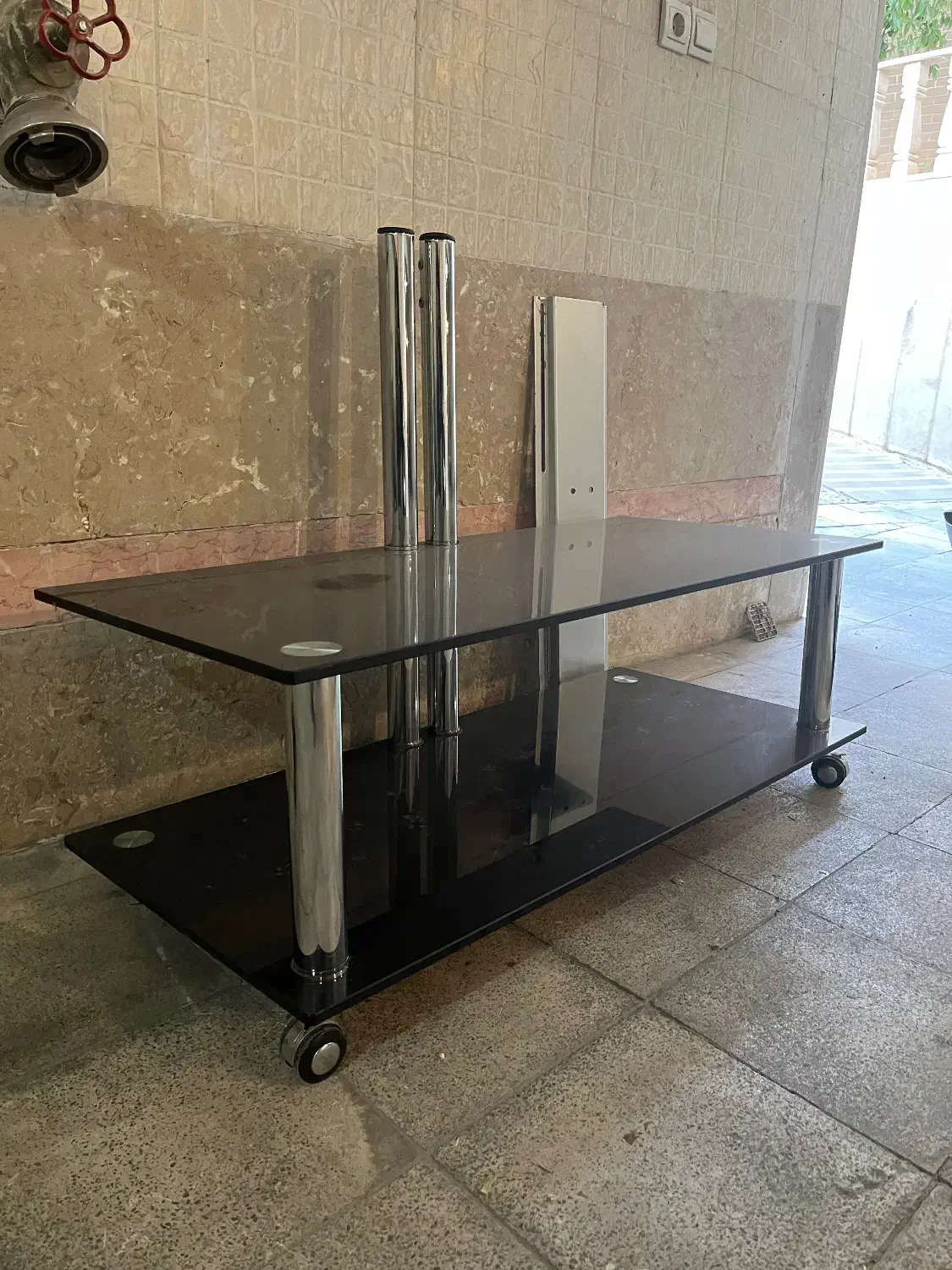 میز تلویزیون شیشه|میز تلویزیون|شیراز, فرهنگ شهر|دیوار