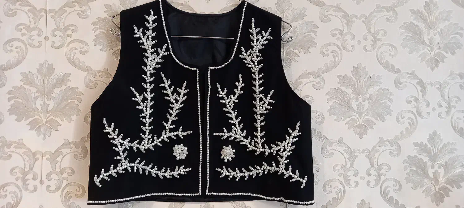 وست مروارید دوزی|لباس|ساری, |دیوار