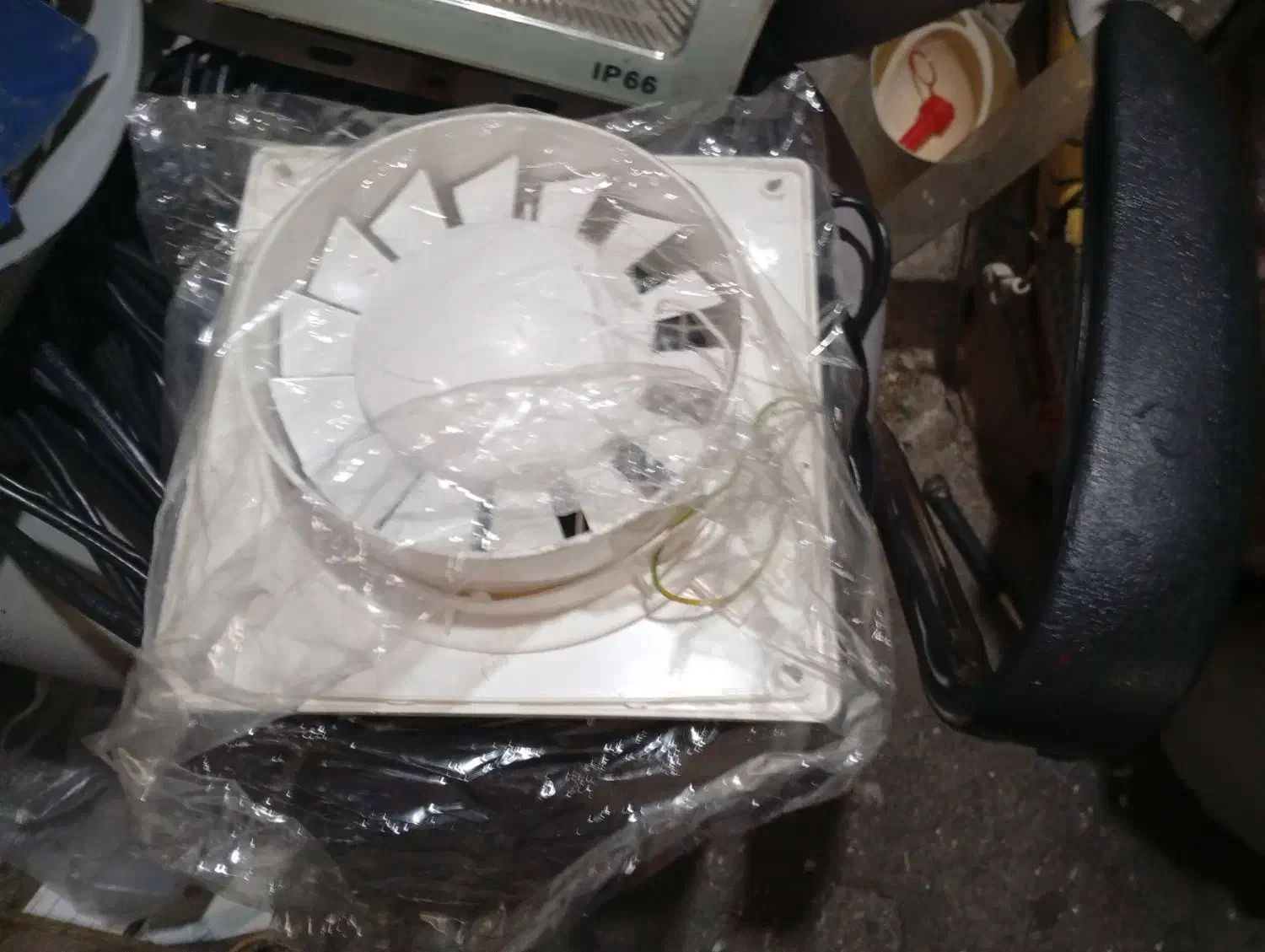 پروژکتور‌سیم‌دوربین۳۵مترفن‌هواکش|پنکه و تصفیه‌کنندهٔ هوا|کرج, شهرک احمدیه‎|دیوار