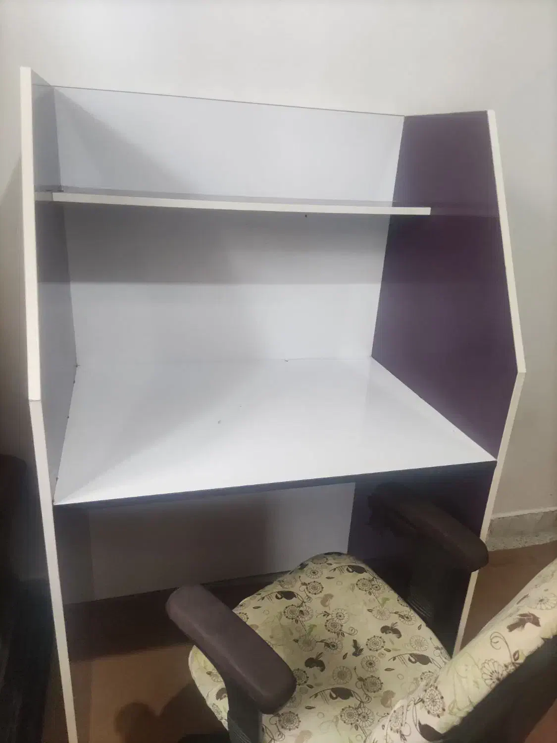 میزتحریر و صندلی|میز تحریر و کامپیوتر|ایلام, |دیوار