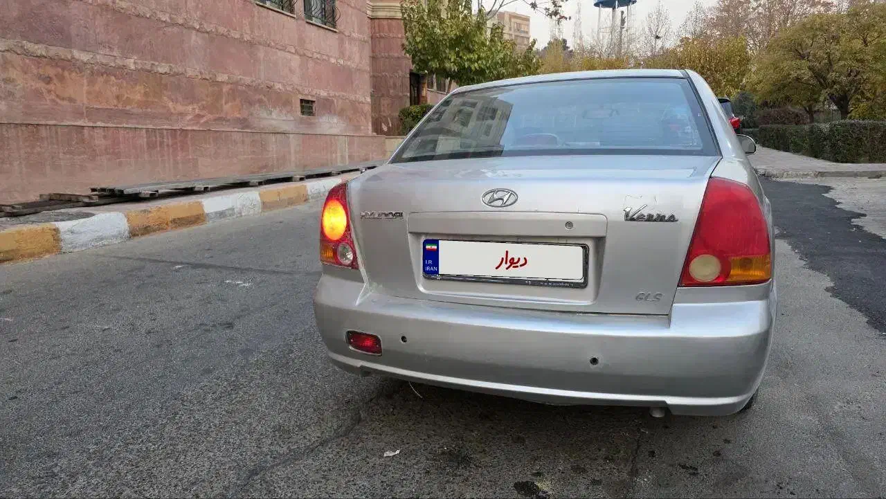 هیوندای ورنا نقره ای مدل ۸۴|خودرو سواری و وانت|تهران, مجیدآباد|دیوار