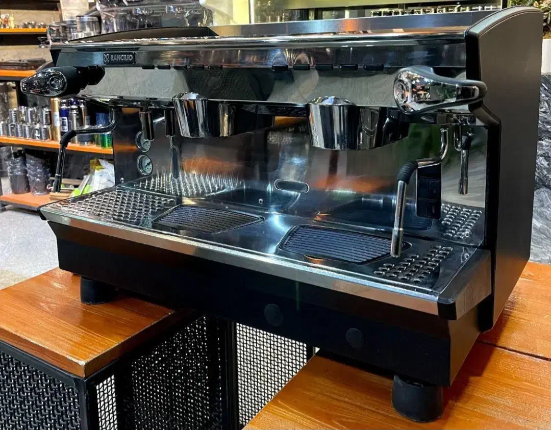 اسپرسوساز ایتالیا رنچلیو قهوه سازصنعتی|کافیشاپ و رستوران|مشهد, زمرد|دیوار