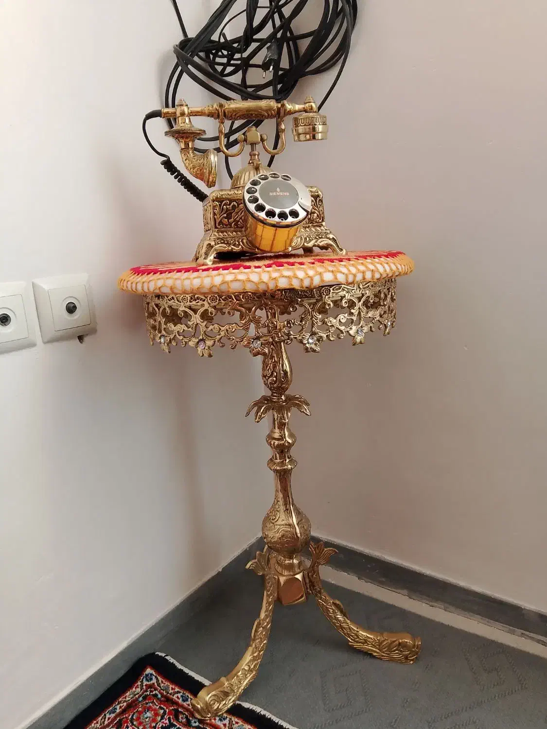 میزبرنز|میز تلفن|تیکمه داش, |دیوار