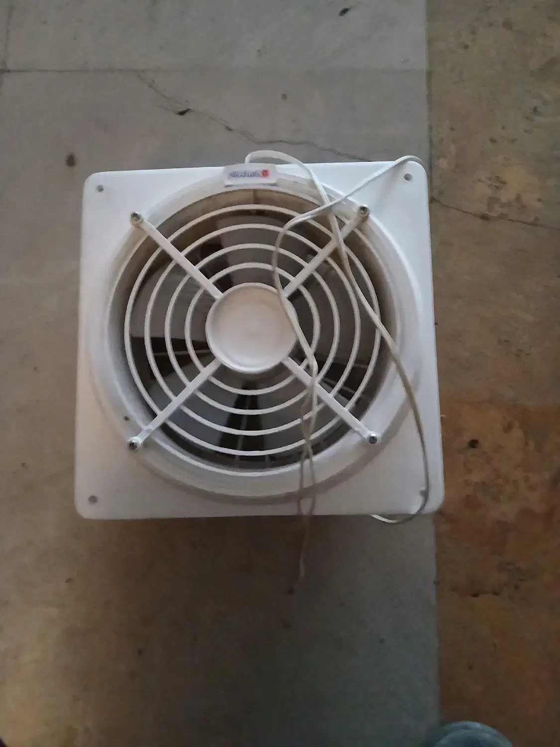 هواکش ۳۰در۳۰|پنکه و تصفیهکنندهٔ هوا|تهران, باغ فیض|دیوار