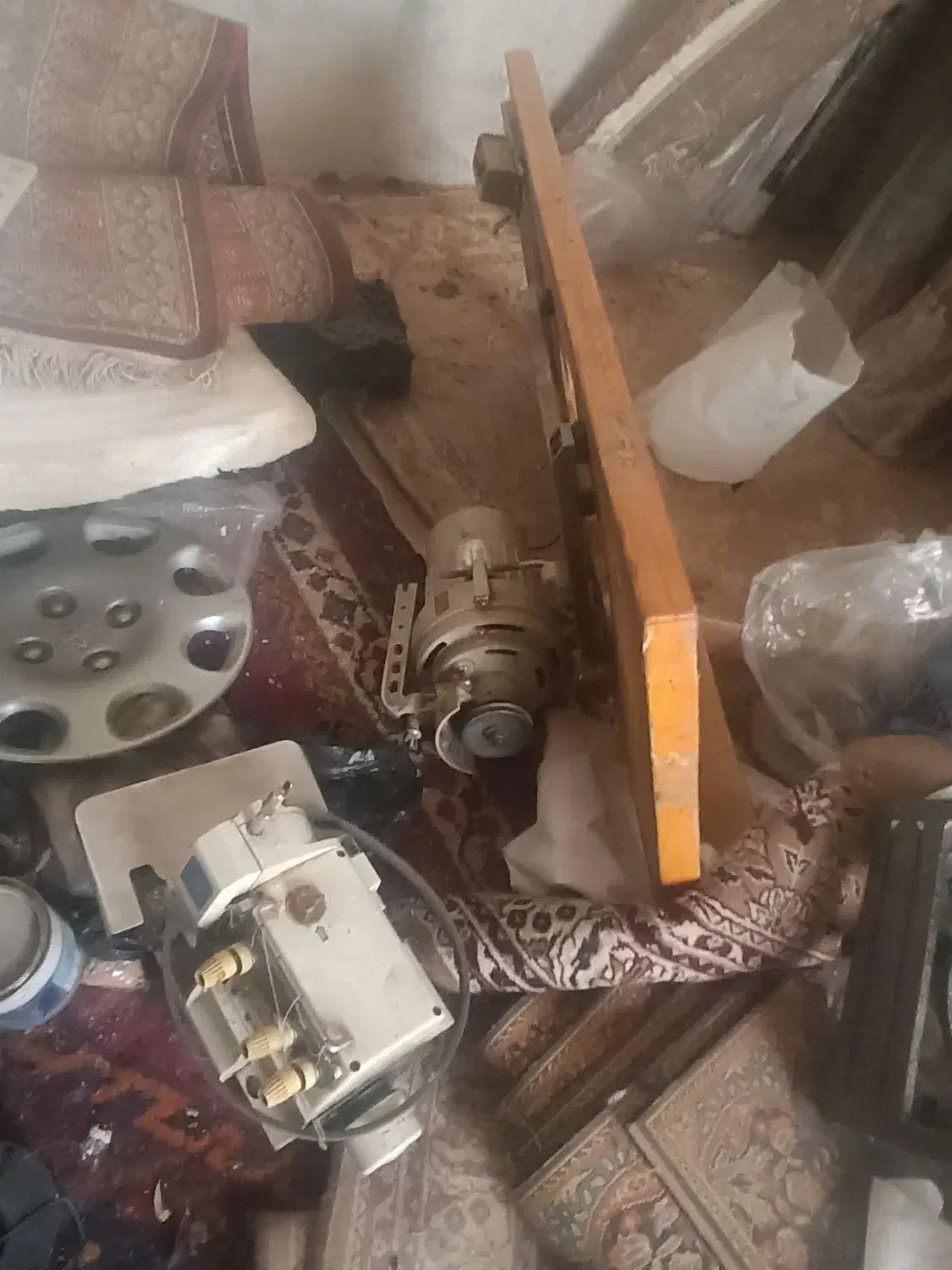 فروش سردوز سه نخ|چرخ خیاطی و ریسندگی|جیرفت, |دیوار