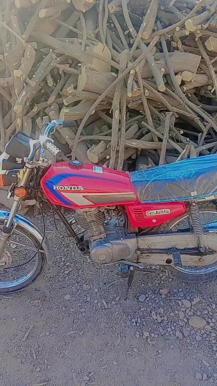 موتور ۸۳درحد ۹۰|موتورسیکلت|جهرم, |دیوار