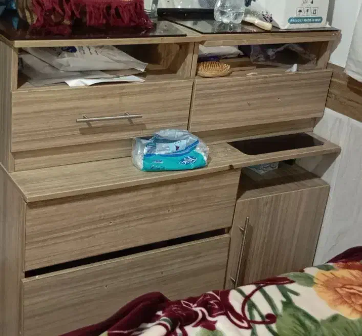 تخت خواب نو تمیز|تخت و سرویس خواب|گنبد کاووس, |دیوار