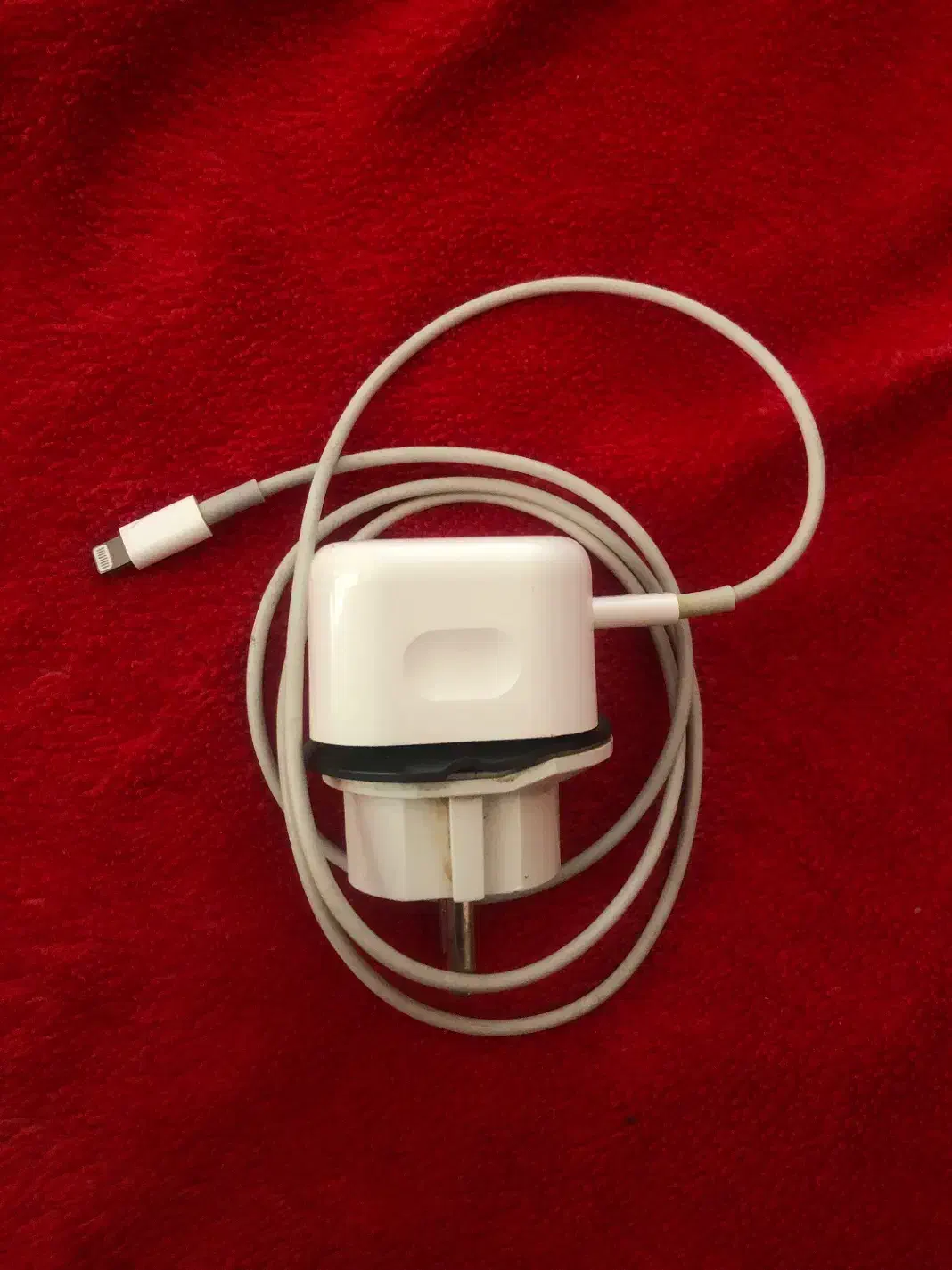 شارژر آیفون اصلی با کابل اصلی|لوازم جانبی موبایل و تبلت|بروجرد, |دیوار