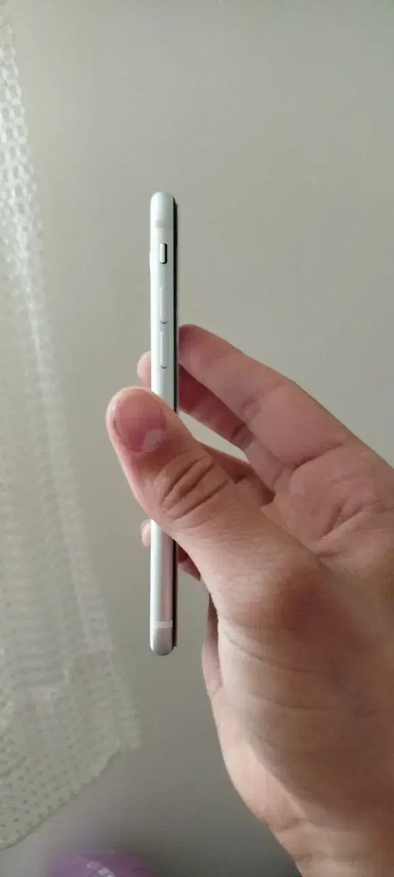 آیفون se2020|موبایل|اصفهان, خلیل آباد|دیوار