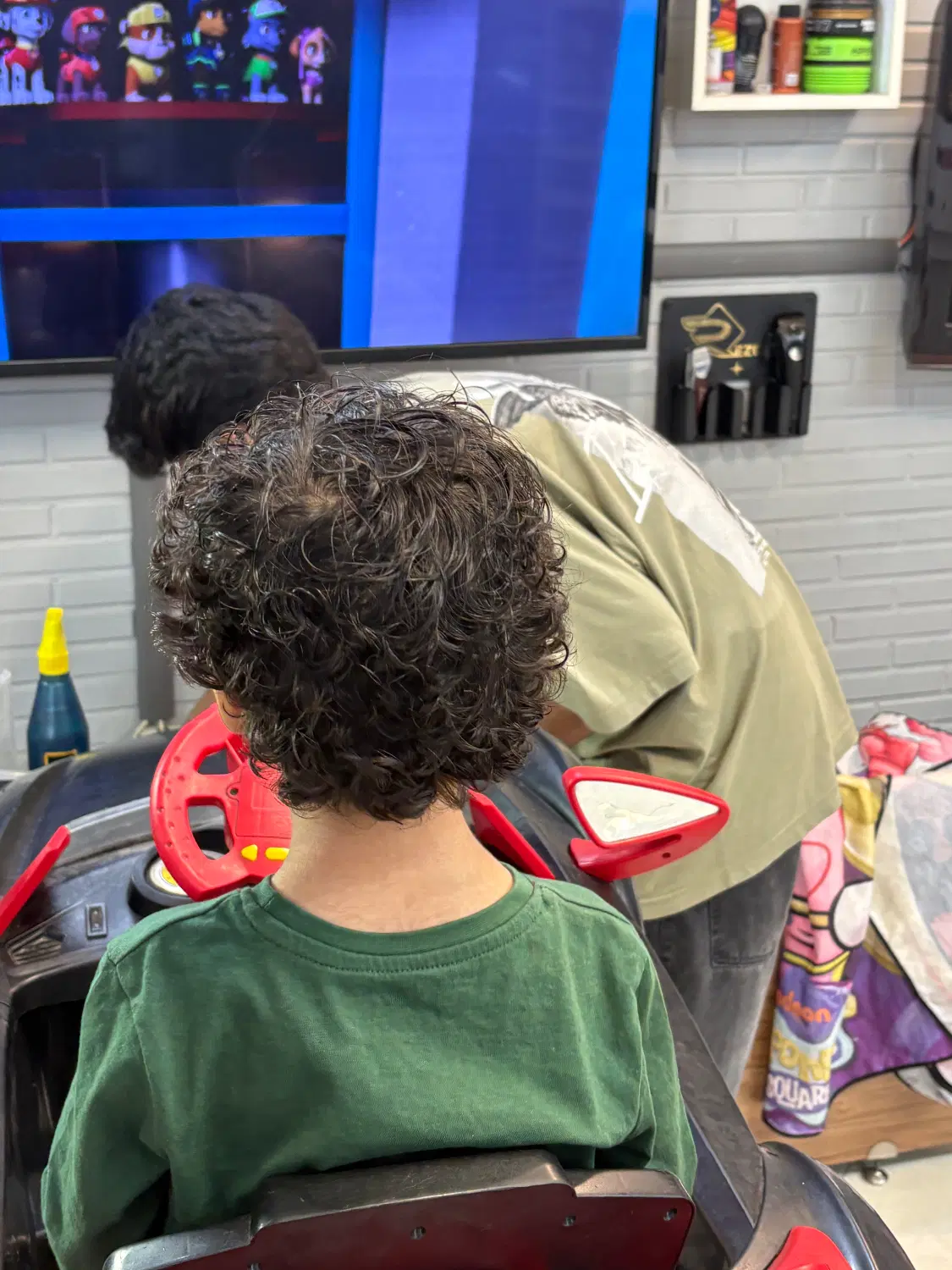 خدمات اصلاح مو آقایان و کودکان مدرسه|خدمات زیبایی و سلامت|تهران, فدک|دیوار