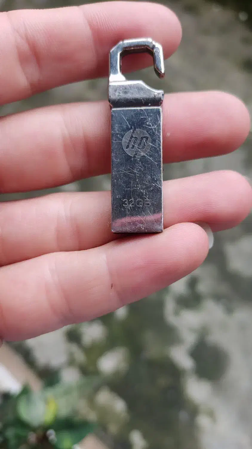 فلش 32گیگ hp کار کرده|لوازم جانبی موبایل و تبلت|فومن, |دیوار