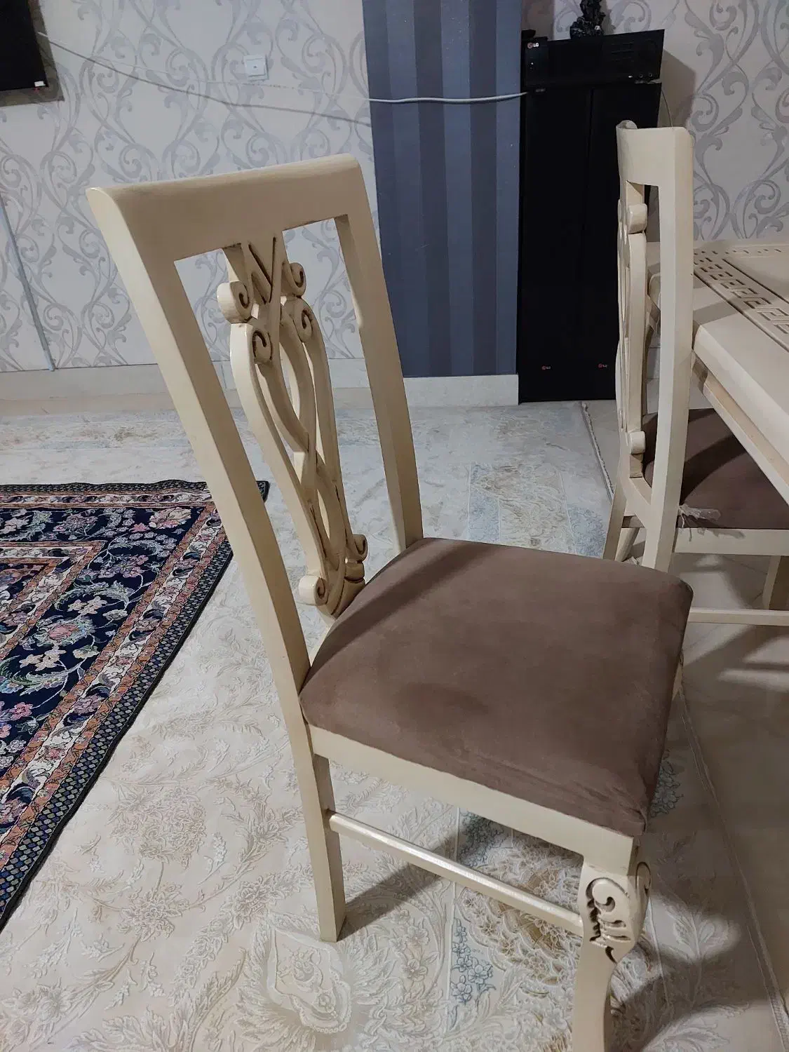 میز ناهار خوری|میز و صندلی غذاخوری|قم, زنبیل آباد|دیوار