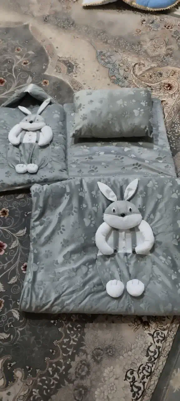 سیسمونی|تخت و سرویس خواب|حمیدیا, |دیوار