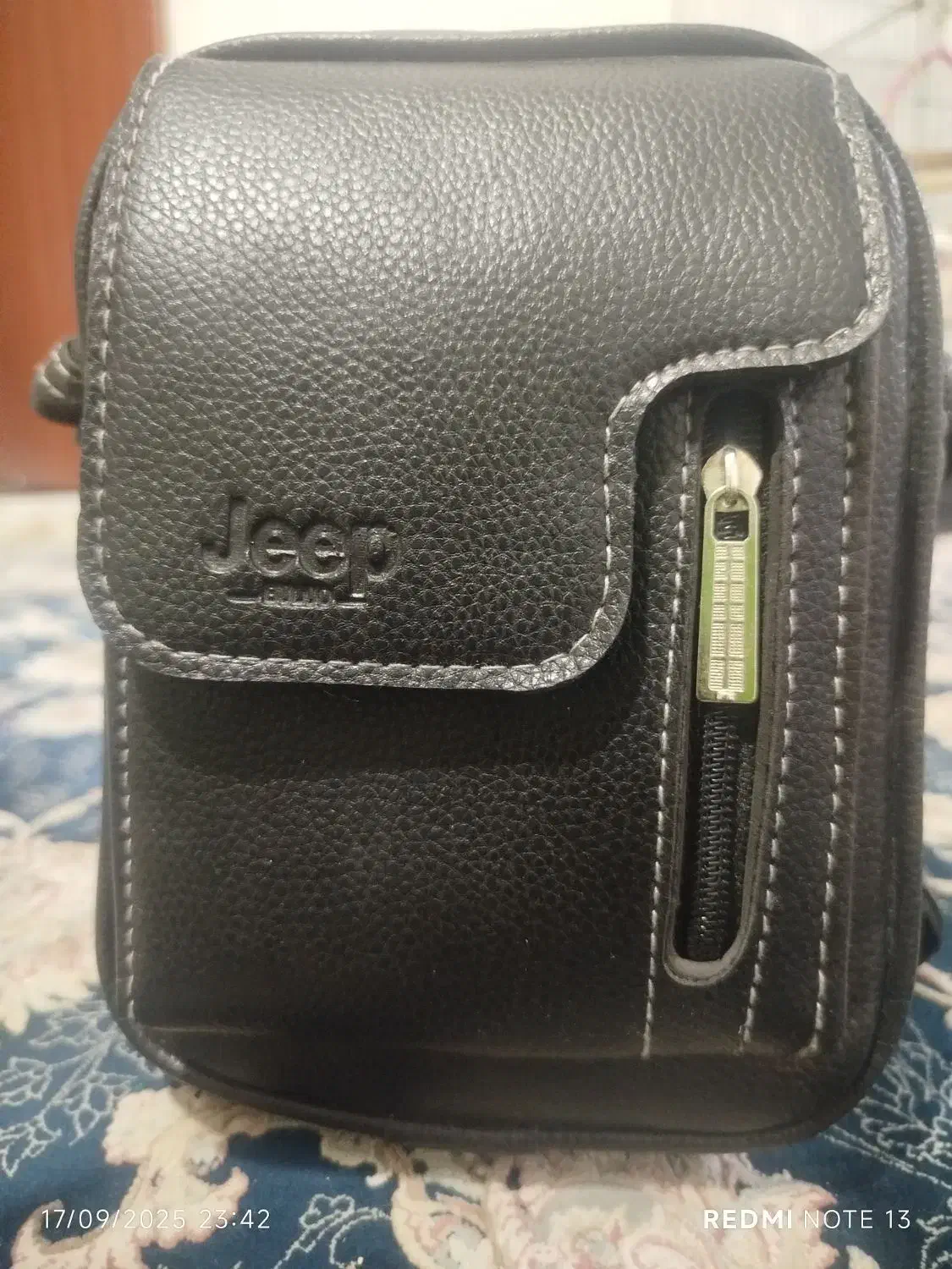 کیف رودوشی کلا یک بار استفاده شده|کیف، کفش، کمربند|گرمدره, |دیوار