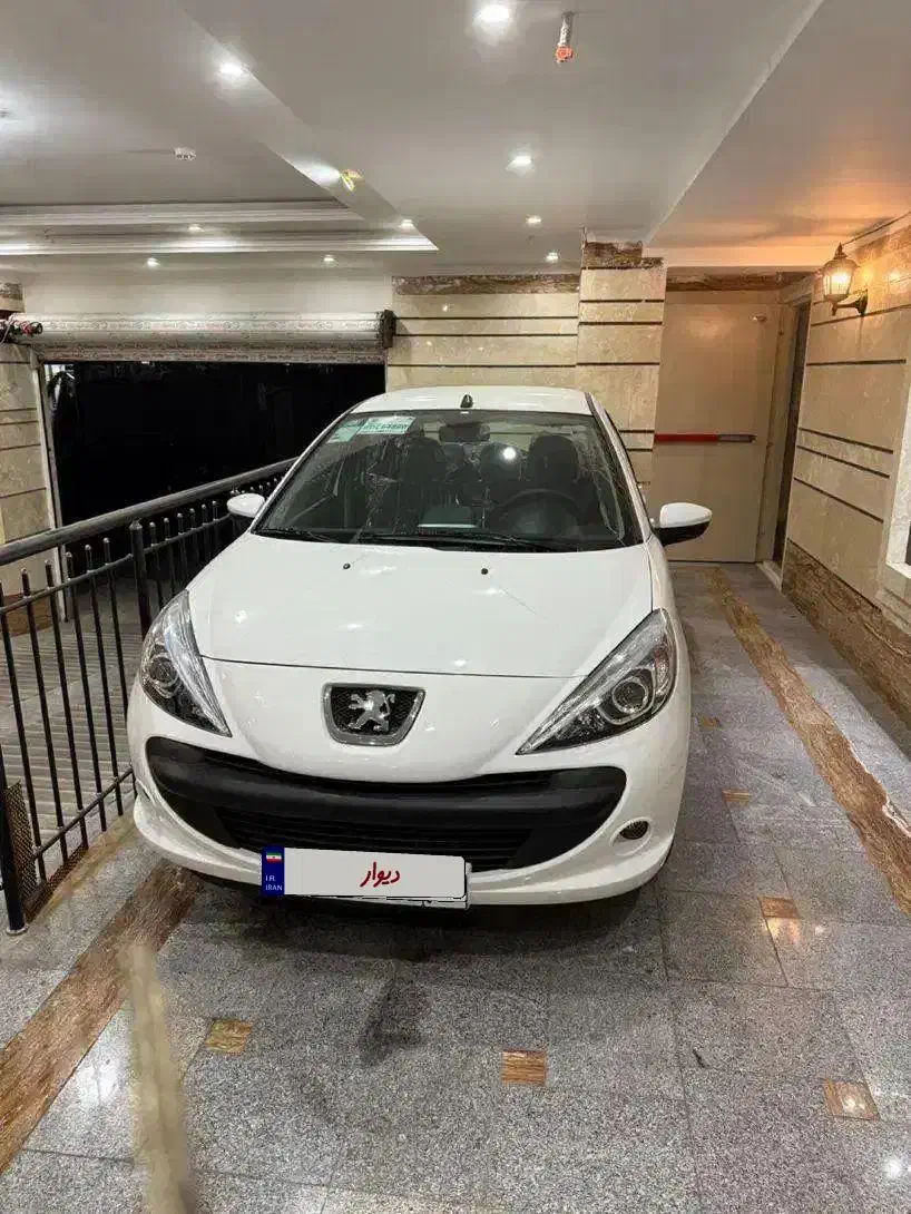 پژو ۲۰۷ سقف فلز ، مدل ۱۴۰۴ موتور جدید tu5p|خودرو سواری و وانت|تهران, آهنگران (سراسیاب دولاب)|دیوار