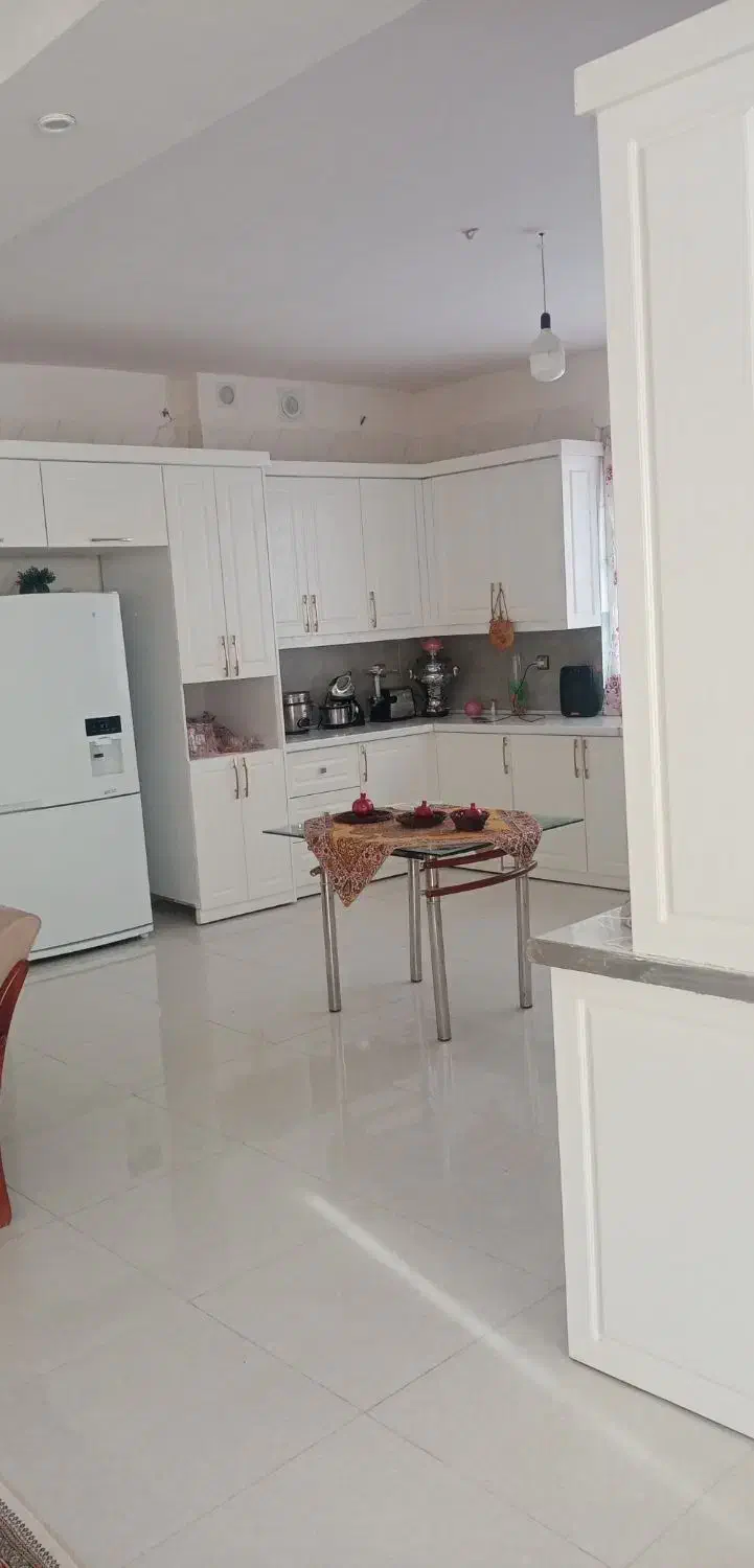 آپارتمان بزرگ|اجارهٔ آپارتمان|بردسکن, |دیوار