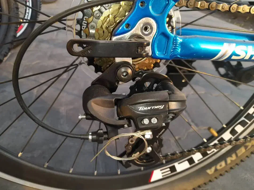 دوچرخه ۲۶ حرفه ای کوهستان شاتل|دوچرخه، اسکیت، اسکوتر|یزد, |دیوار