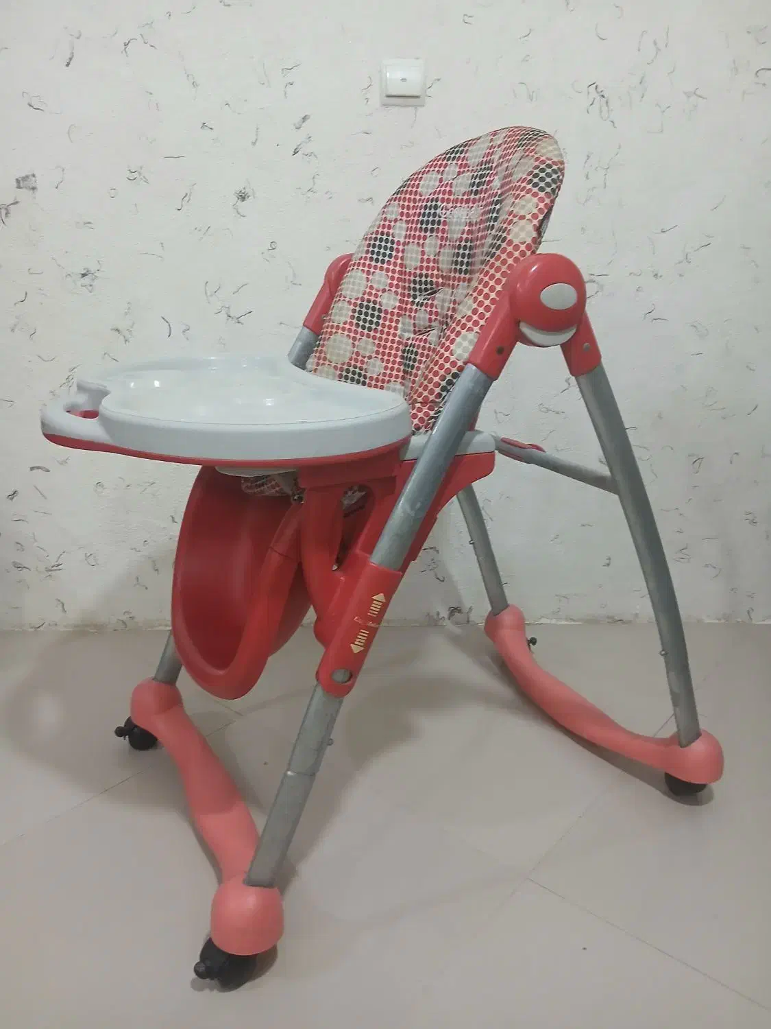 صندلی غذای کودک مارک گود بیبی سالم|تخت و صندلی بچه|کنارک, |دیوار