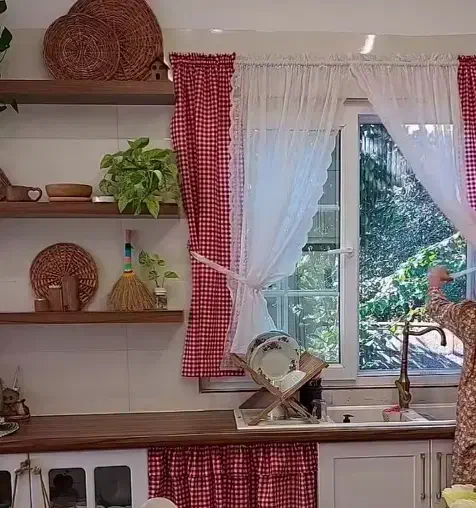 استخدام خانم جوان وتمیز جهت کارهای خونه|استخدام سرایداری و نظافت|باغستان, |دیوار