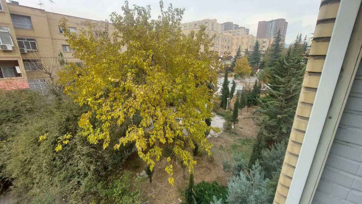 ۱۱۰ متری دو خوابه شهرک بهشتی