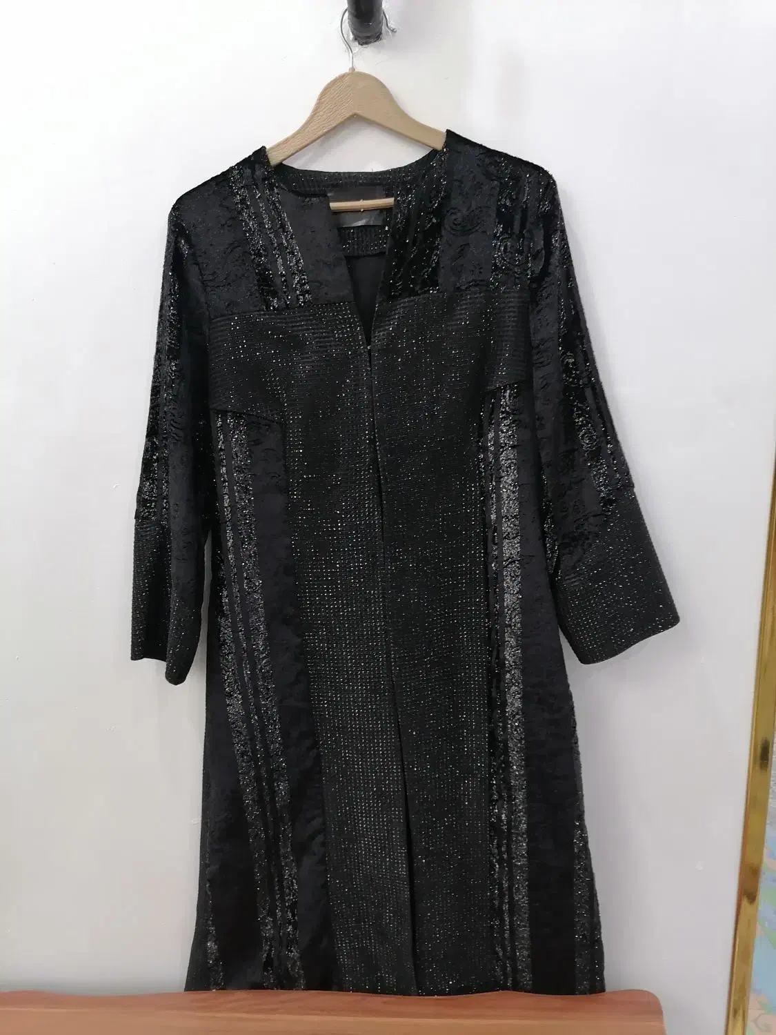 تعدادی مانتو مجلسی|لباس|پاکدشت, پاکدشت (مامازند)|دیوار