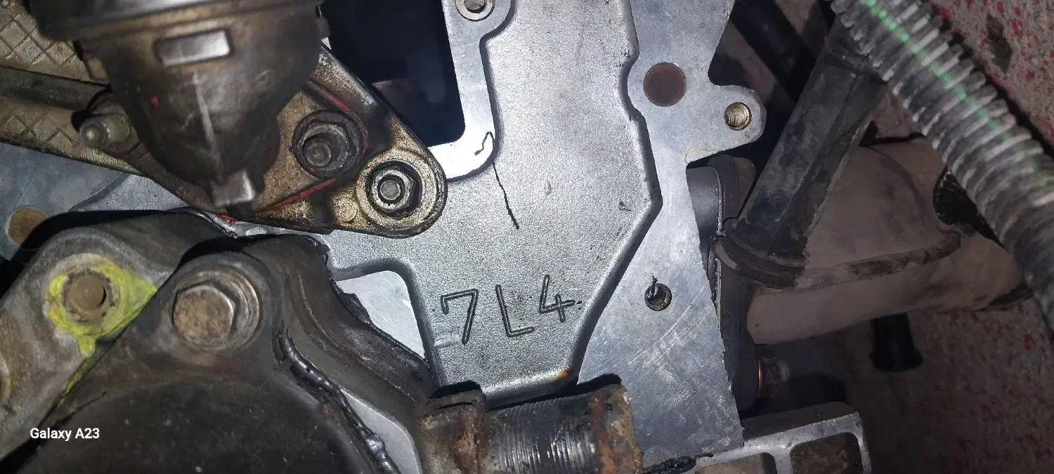 موتور زانتیا ۱۸۰۰..پارس ELX|قطعات یدکی و لوازم جانبی|ملکشاهی, |دیوار