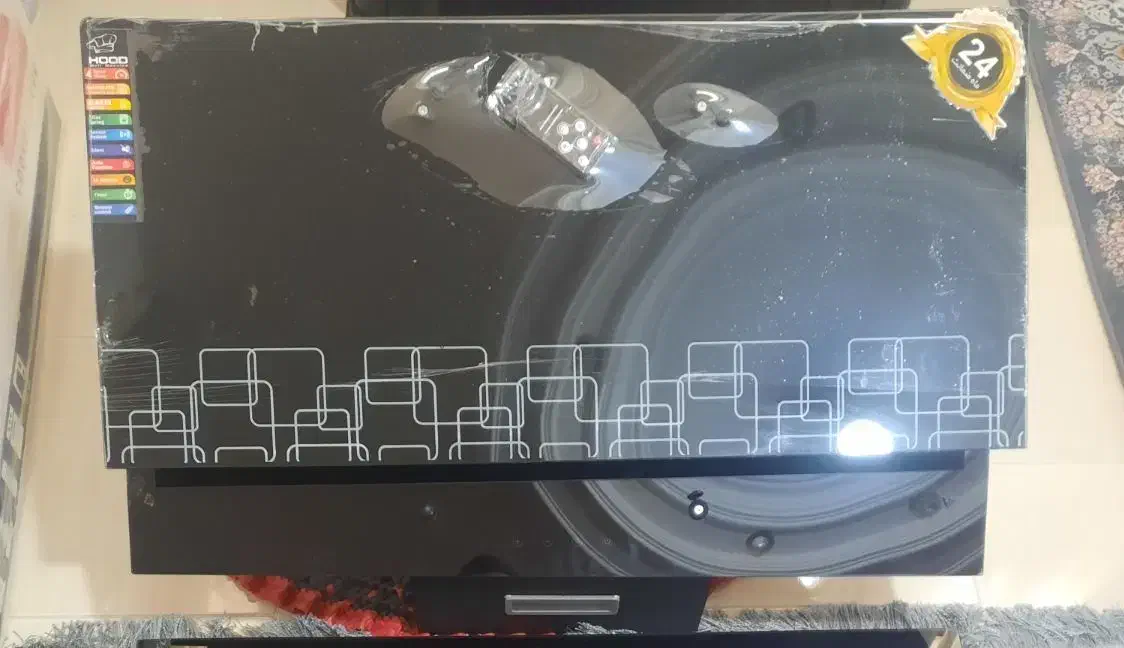 هود رو کار نو|هود|اسفراین, |دیوار