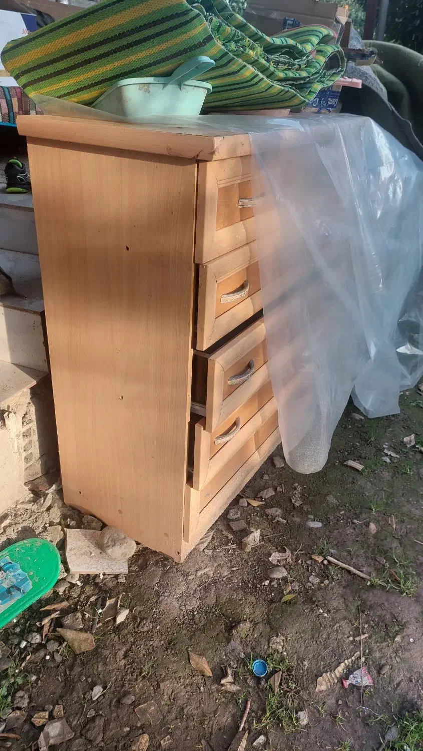 دراور|جاکفشی، کمد، دراور|خرم‌آباد (تنکابن), |دیوار