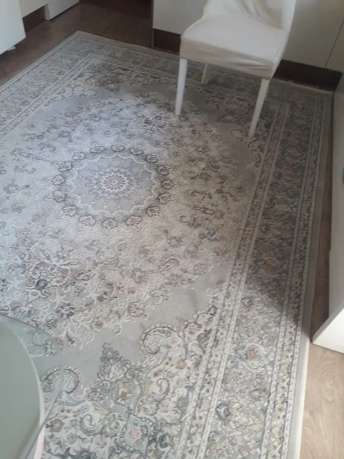 فرش ماشینی ۶ متر یک سال استفاده شده|فرش|تبریز, |دیوار
