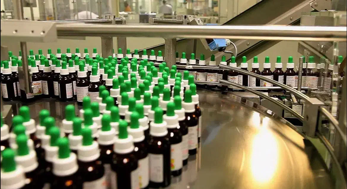 استخدام کارگر داروسازی/جای خواب/ /غذا/|استخدام صنعتی، فنی، مهندسی|تهران, فتح|دیوار