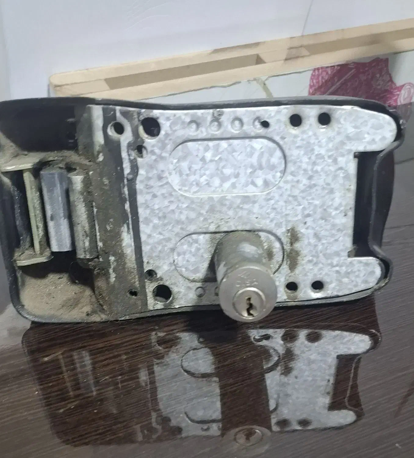 قفل سیزا سالم|مصالح و تجهیزات ساختمان|ری, فیروزآبادی|دیوار