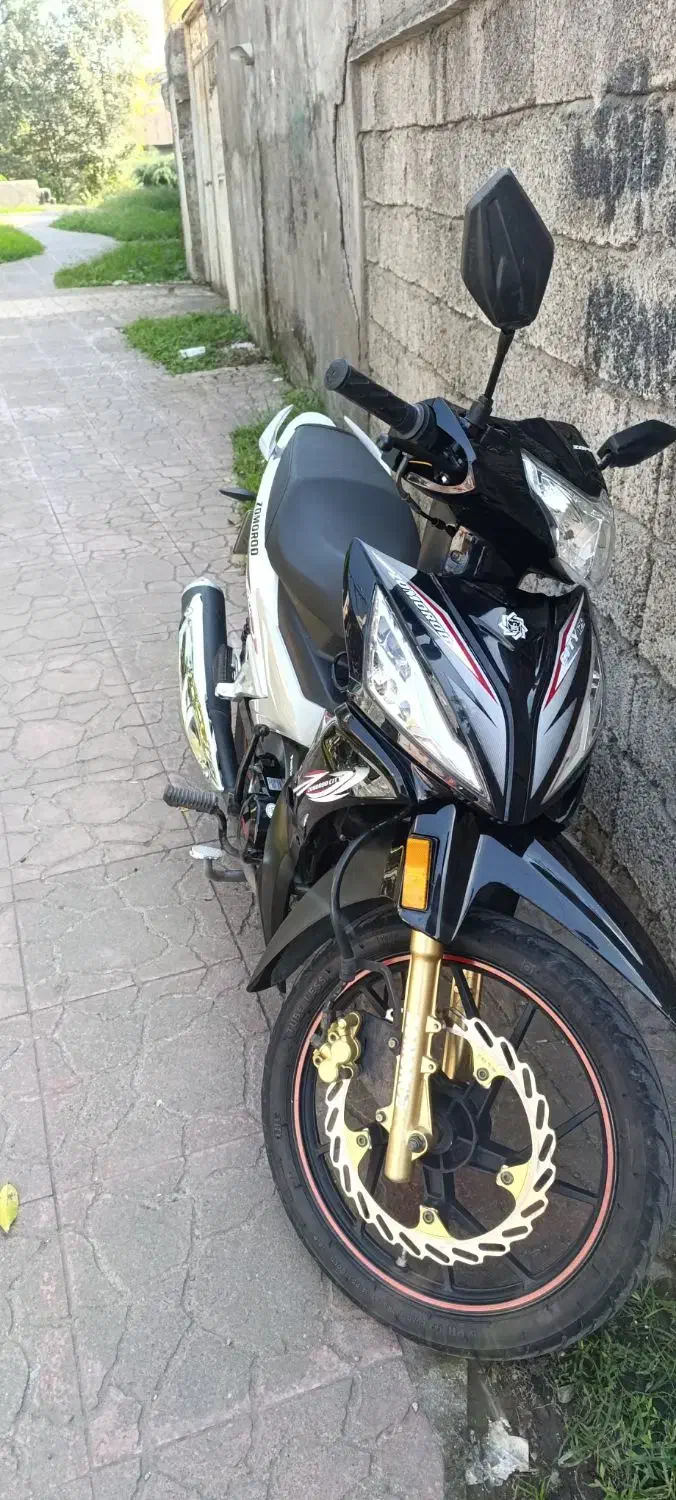 موتور زمرد|موتورسیکلت|لنگرود, |دیوار