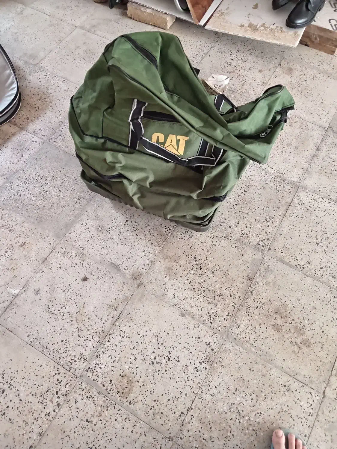 کیف|کیف، کفش، کمربند|ارومیه, |دیوار