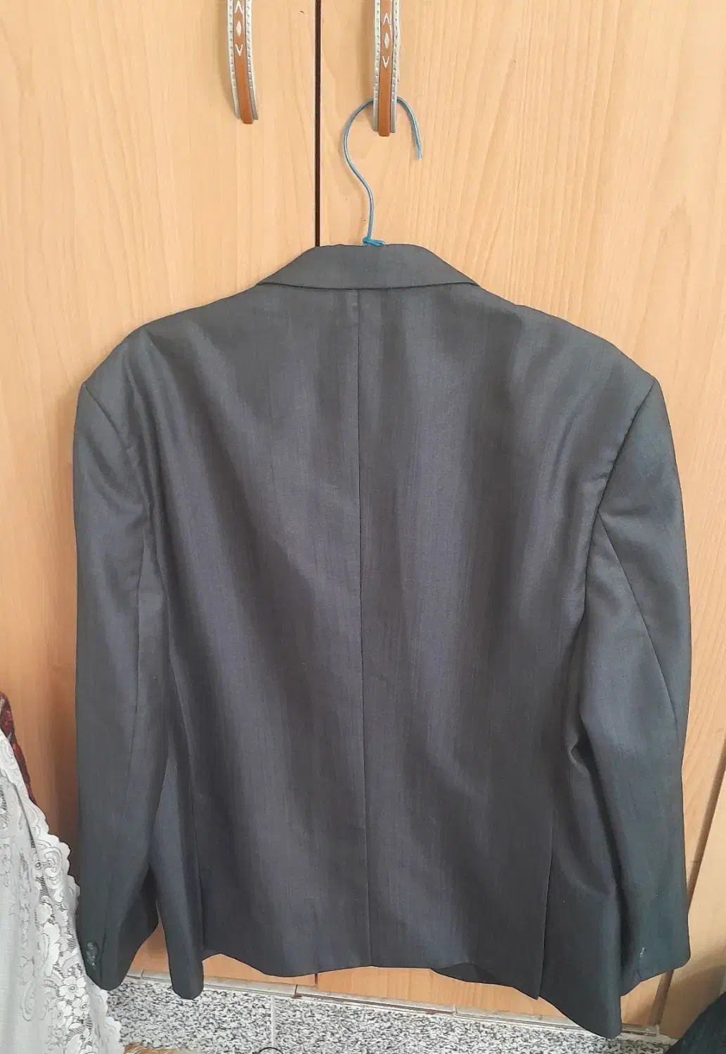 کت و شلوار|لباس|شاهین‌شهر, عطار|دیوار