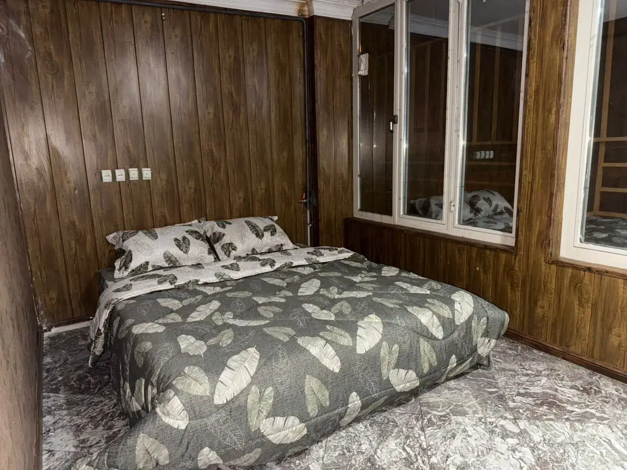 اجاره آپارتمان دوخوابه نزدیک به بیمارستان تریتا|اجارهٔ کوتاه‌مدت آپارتمان و سوئیت|تهران, آبشار تهران (دریاچه)|دیوار