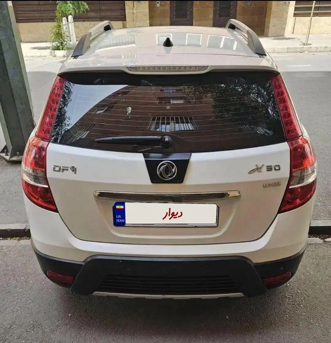 دانگ فنگ h30 کراس ۹۶ بیرنگ استثنائی|خودرو سواری و وانت|تهران, شاهین|دیوار